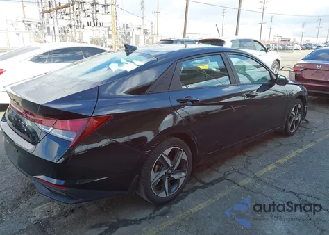 2023 Hyundai Elantra Sel z USA, uszkodzony, nr VIN KMHLS4AG3PU453618